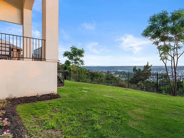 1401 Siena Sunset Rd — Photo 11