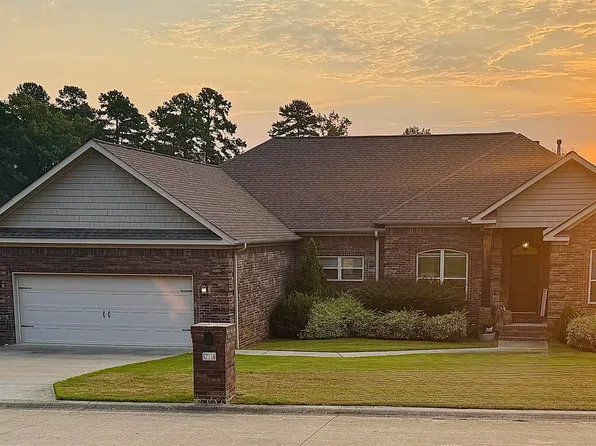 17114 Edinburgh Dr, Little Rock, AR 72210