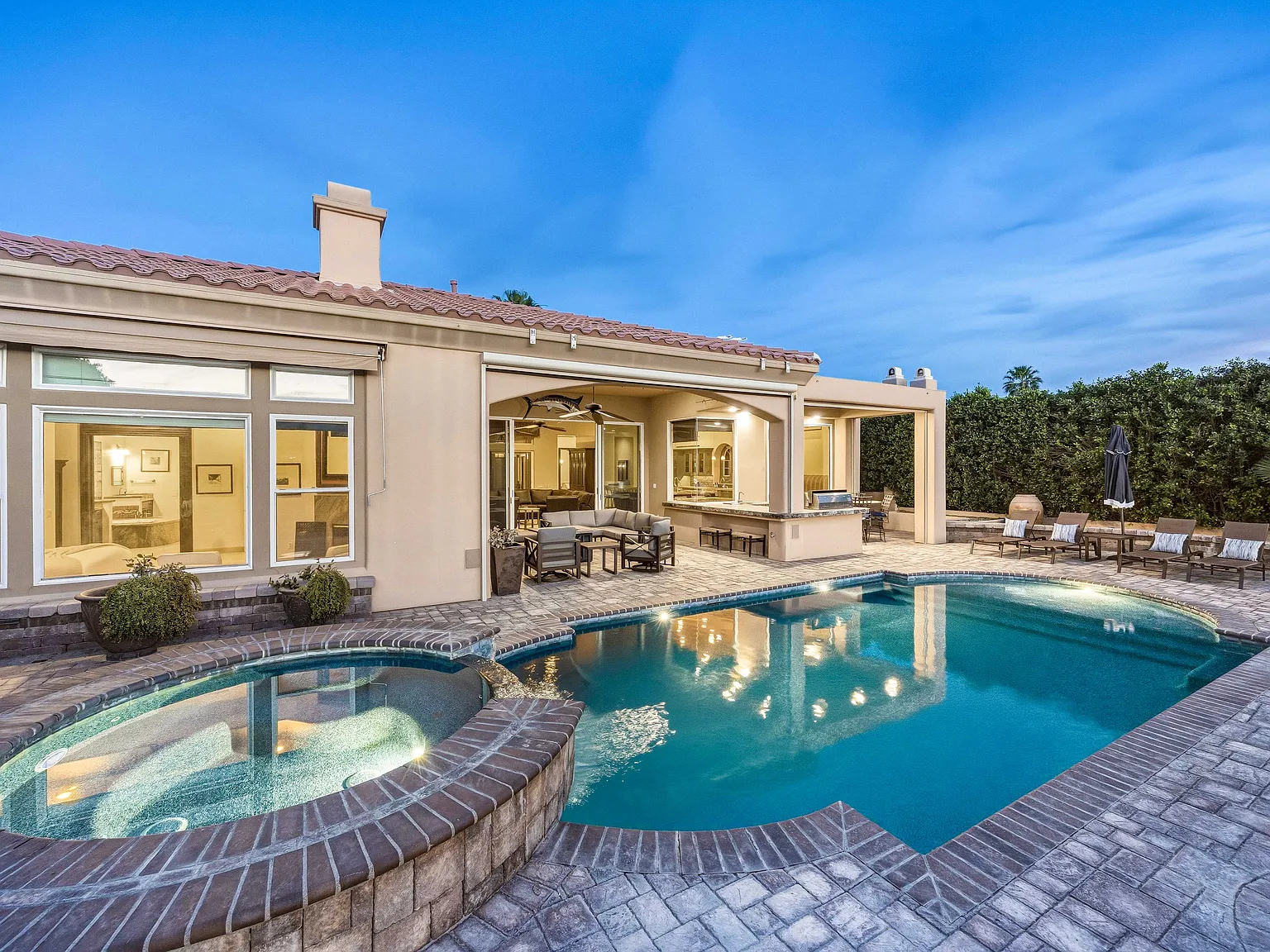5 bed, 4.5 bath, 4357 sqft, $25,000 — Photo 1