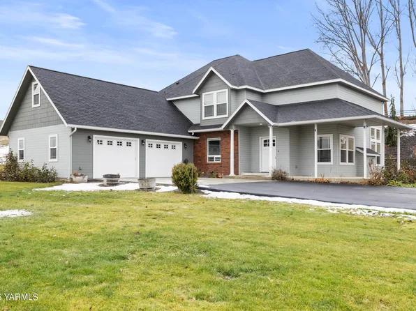 11202 Flintstone Rd, Yakima, WA 98908