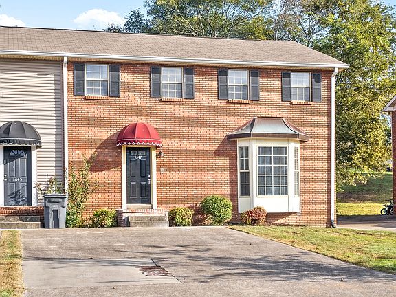 2nd image of 1647 Baltimore Dr