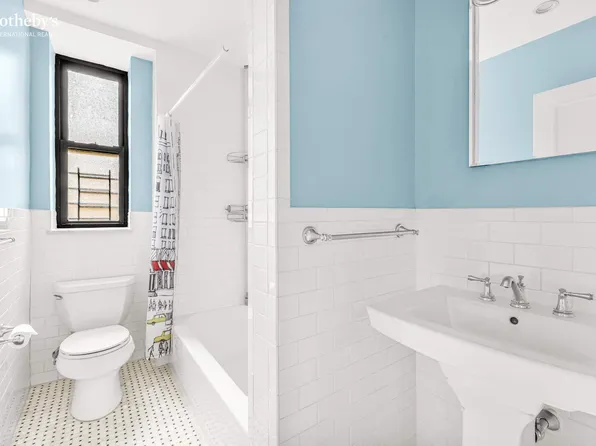 320 West 89th Street image 11 of 13