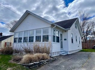 46 Sea Crest Ave, East Lyme, CT 06333