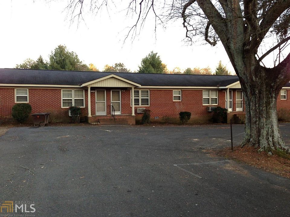 1st image of 724 N College Dr