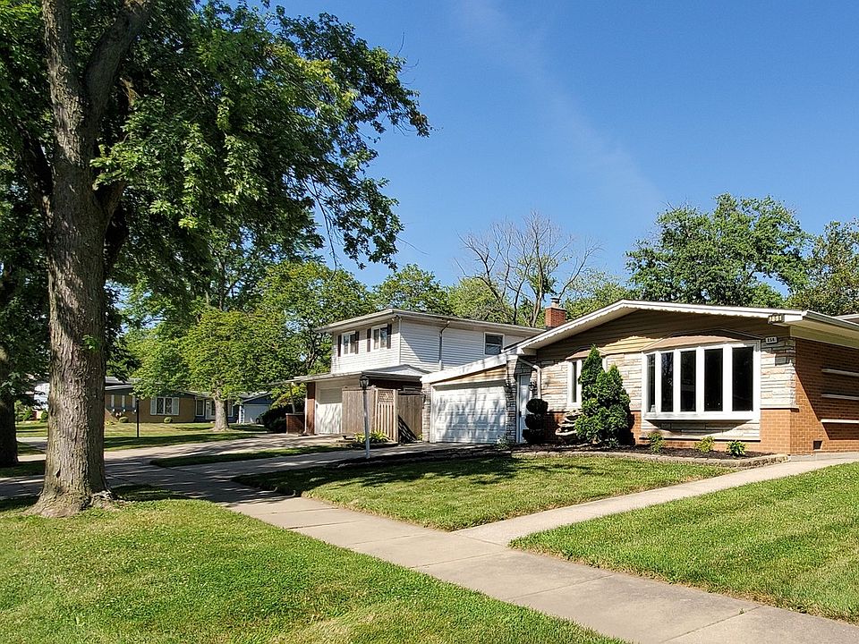 1st image of 256 N Pleasant Dr