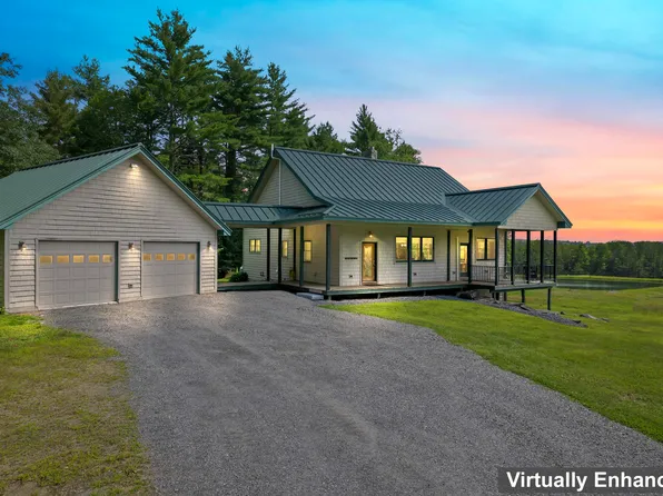 70 White Tail Lane, Belgrade, ME 04917