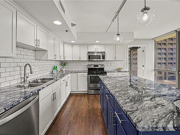 Trendsetting Granite Tops