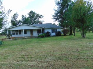438103 E 40th Rd, Welch, OK 74369