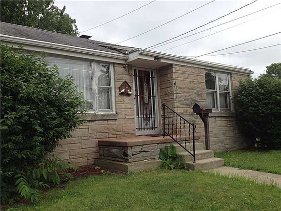 2nd image of 1011 E Pike St