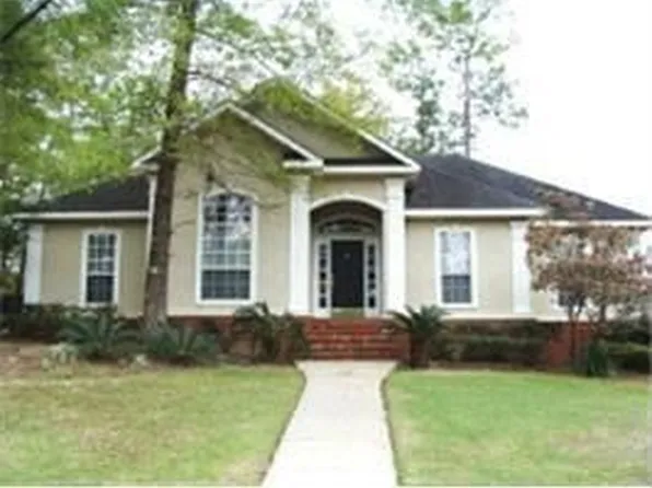 9404 Aspen Cir, Daphne, AL 36527