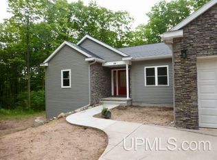 44 Jylha Rd, Negaunee, MI 49866