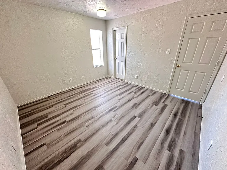 3504 Tulane Dr Ne — Photo 12