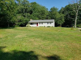 363 Rockland Rd, Scituate, RI 02857