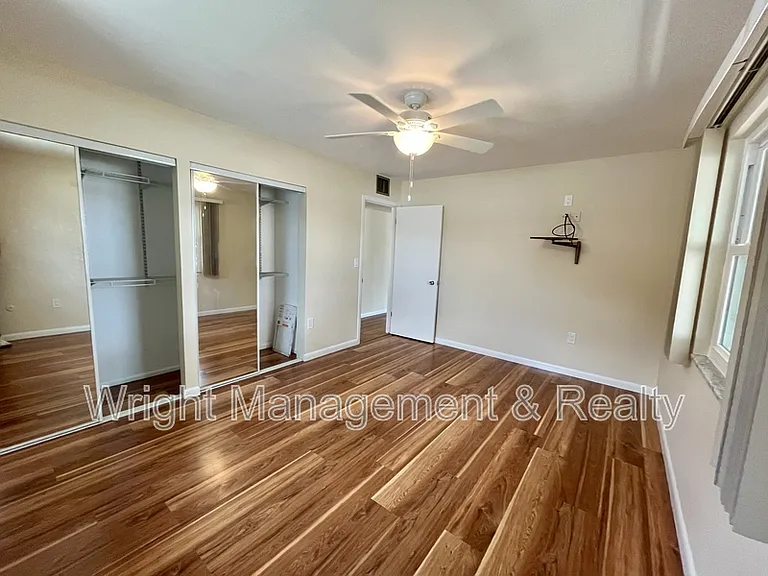 704 Torrey Pines Ave — Photo 11