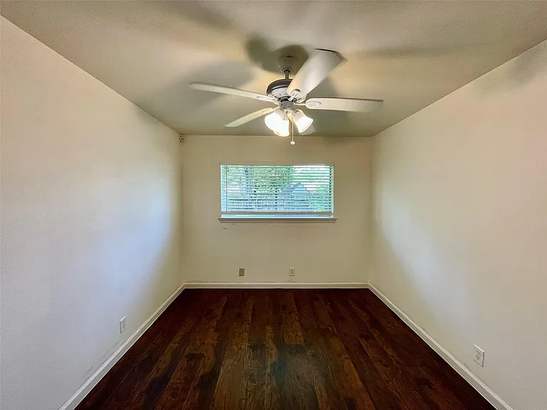5375 Little John Ln — Photo 18