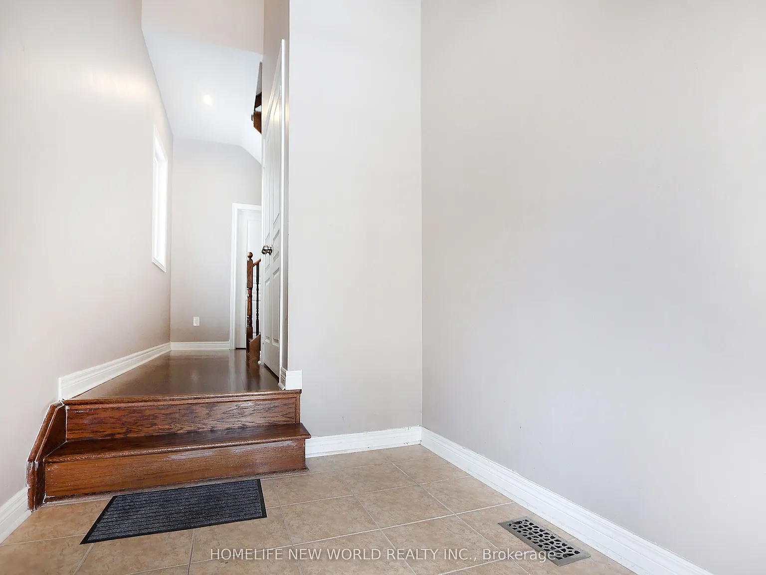 1 bed, $1,050 — Photo 2