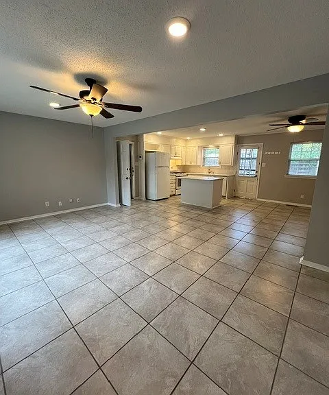 6613 Navajo Trl — Photo 6