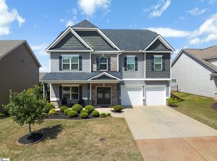 18 Heydon Hall Ct, Simpsonville, SC 29680