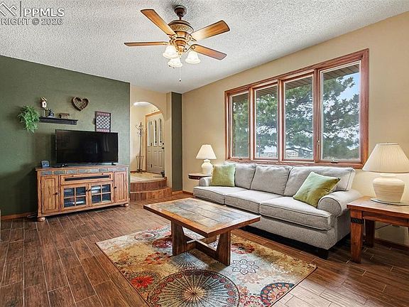 5th image of 7585 Ponca Rd