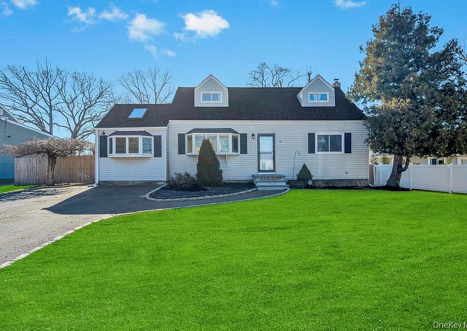 10 Continental Drive, Port Jefferson Station, NY 11776 | Zillow 10 Continental Drive, Port Jefferson Station, NY 11776 | Zillow