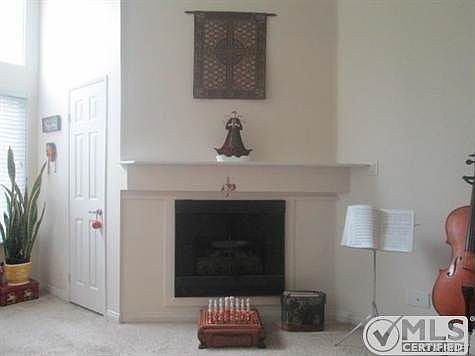 3rd image of 5500 Owensmouth Ave APT 319