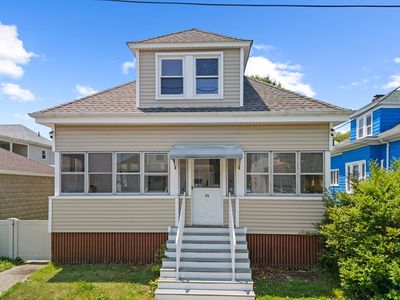55 Fern St, New Bedford, MA, 02744