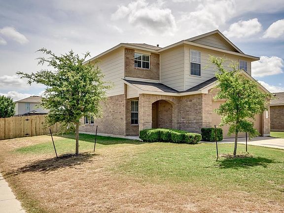 3rd image of 810 Encinita Dr