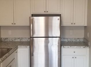 1024 Main St #203, Racine, WI 53403