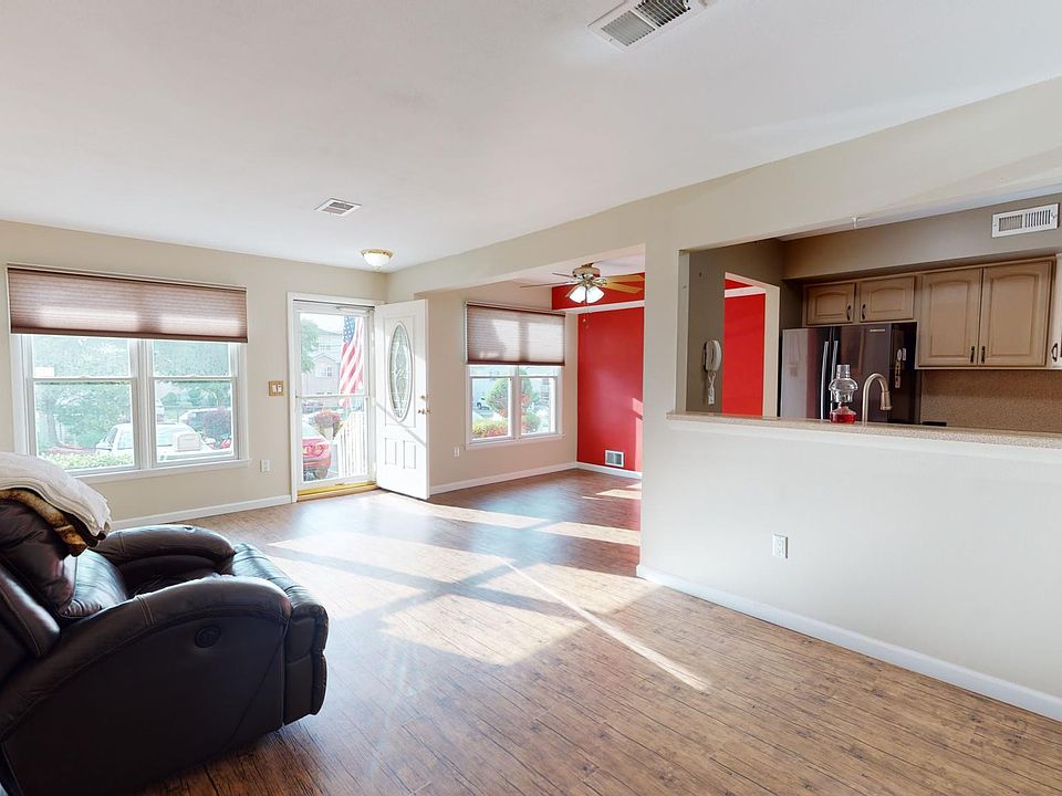 1st image of 248 Milton Ave