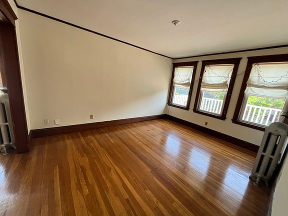 4th image of 7 Roseway St Suite 2