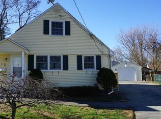 70 Canterbury Rd, Springfield, MA 01118