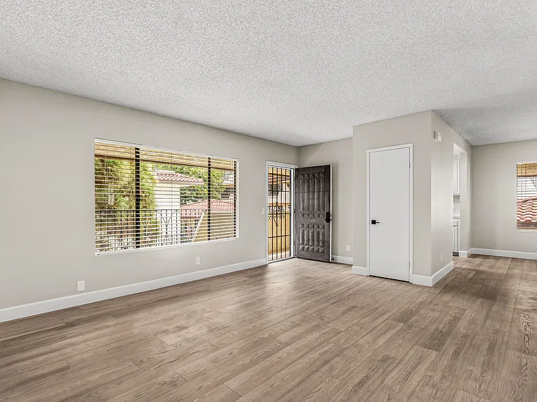 4225 Asher St #40-1 — Photo 5
