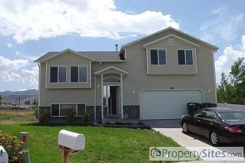 1st image of 587 N Janelle Cove Way