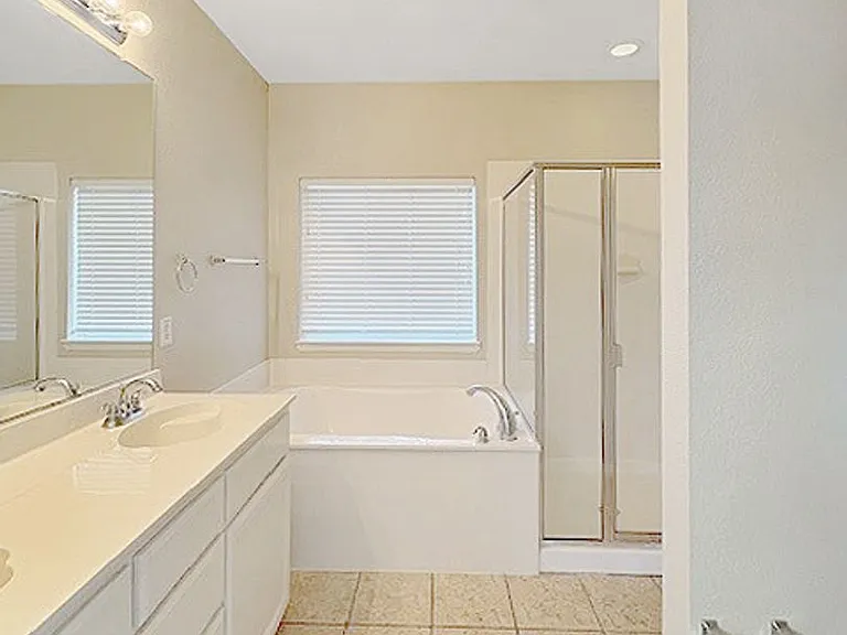 9716 Minton Dr — Photo 15