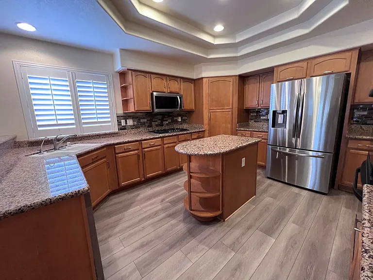 678 Kentons Run Ave — Photo 12