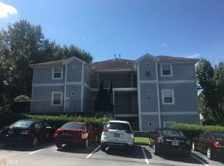 4275 Orchard Grv, Stone Mountain, GA 30083
