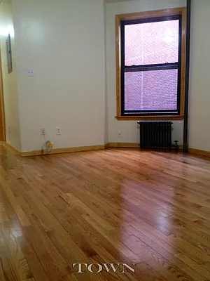 Rented by Town Residential | media 23