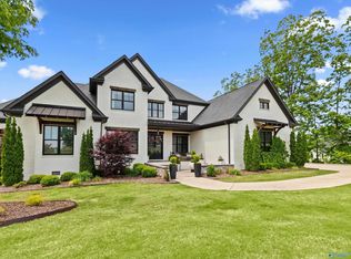 27 Watson Grande Way, Owens Cross Roads, AL 35763