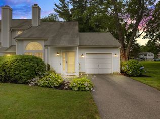 31 E Glen Dr, Taunton, MA 02780