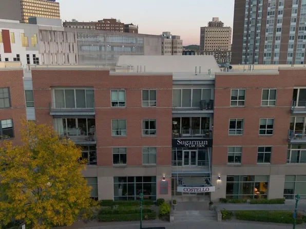 211 W Jefferson St APT 309, Syracuse, NY 13202