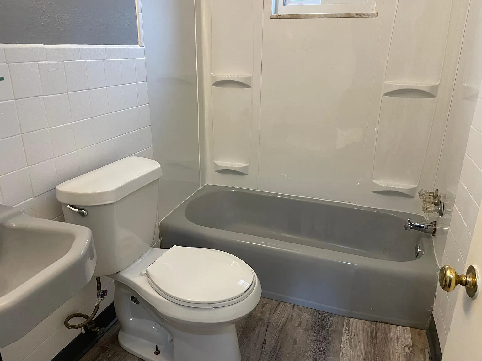 2 bed, $975 — Photo 2