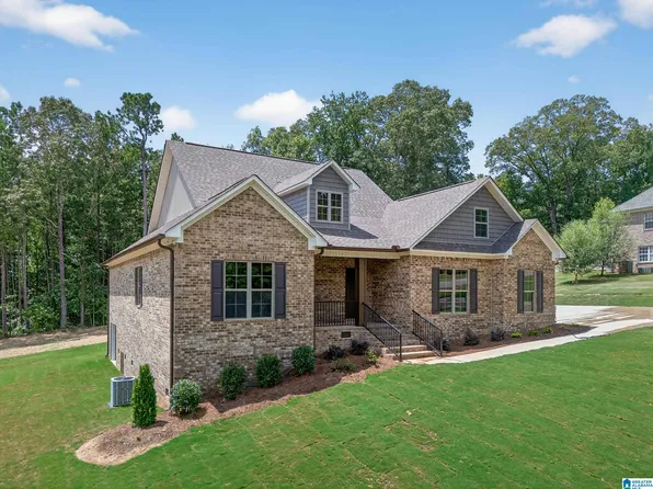 105 Meadow Creek Rd, Glencoe, AL 35905