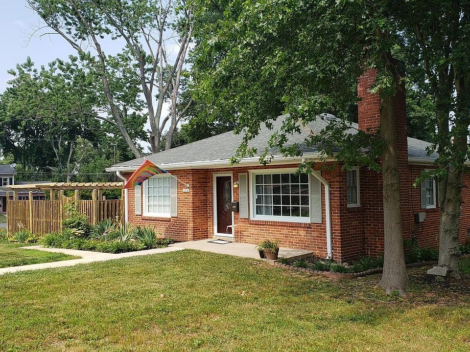 1st image of 6607 Oak Dr