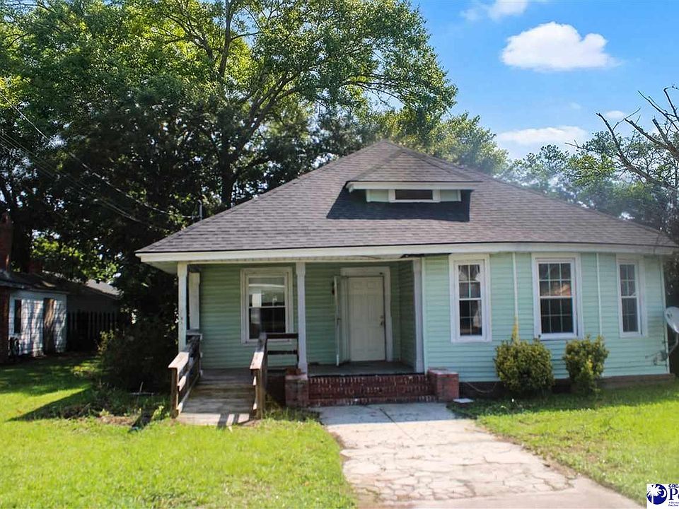 1st image of 214 W Main St