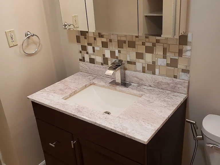 5643 N Karlov Ave #2 — Photo 7