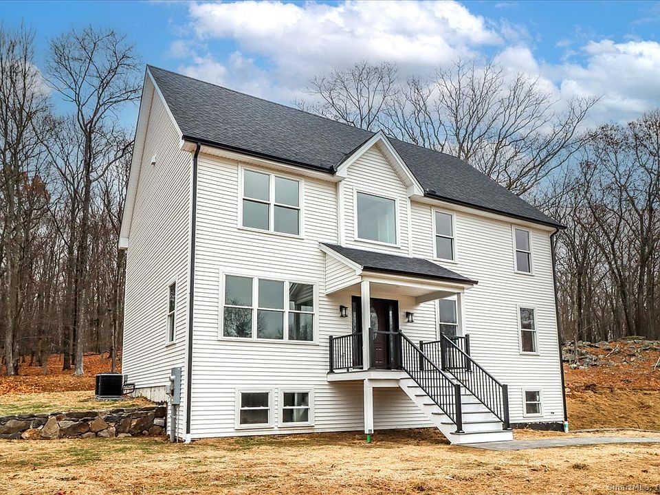 1st image of 38 Aunt Pattys Lane West