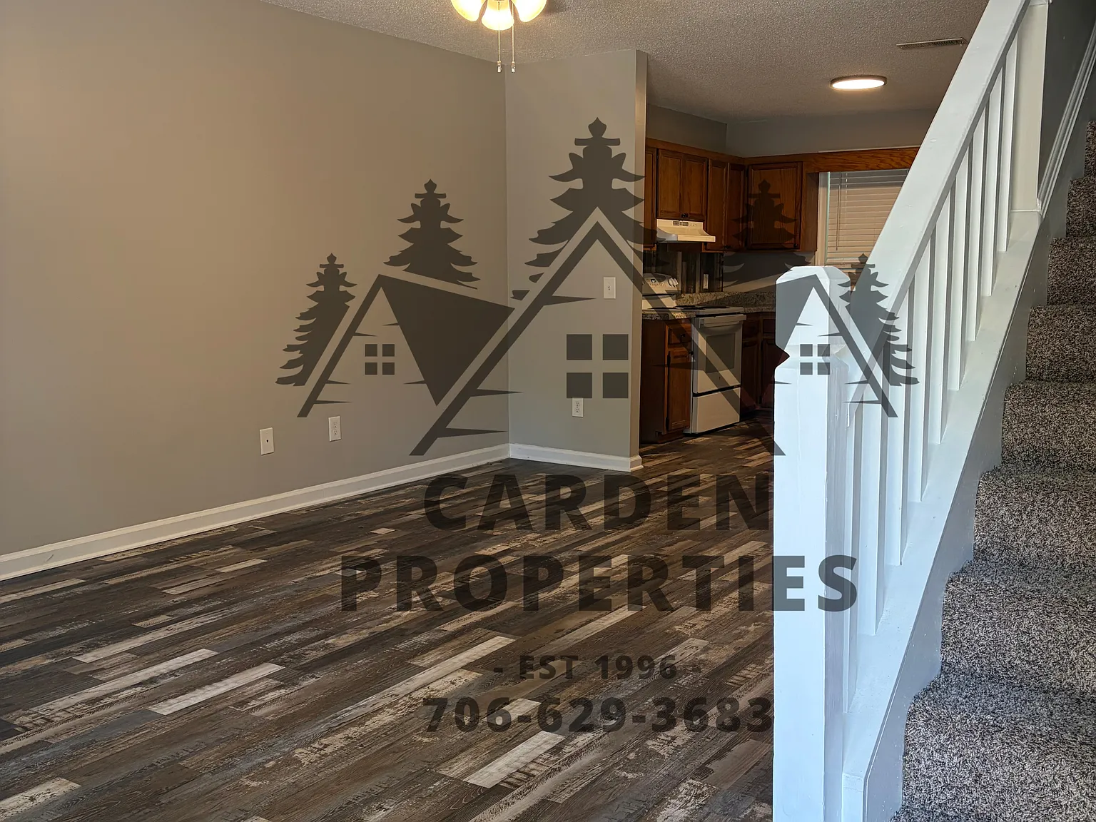2 bed, 1.5 bath, 1100 sqft, $1,100 — Photo 1