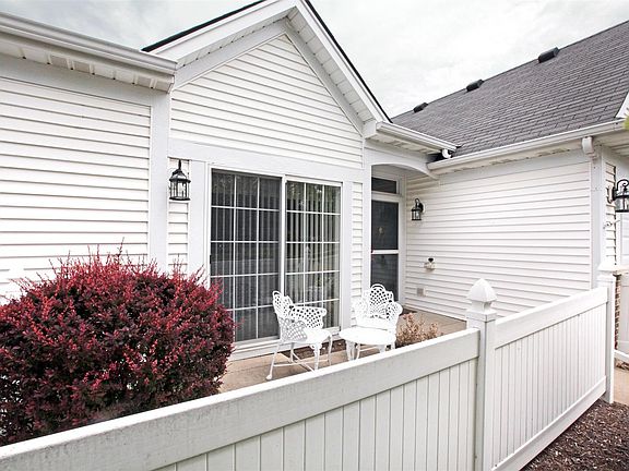 4th image of 2360 Ashbrook Ln