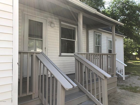 2nd image of 479 Washington Ave