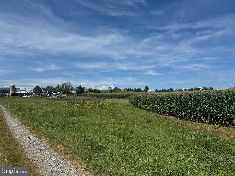 1st image of Bicentennial Ln
